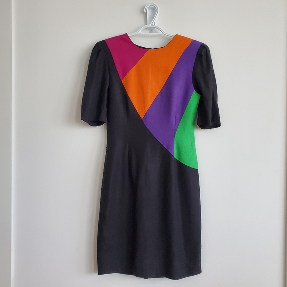 Kira | Colour block black dress - Size 6 sheath with sleeves - Picture 1 of 16